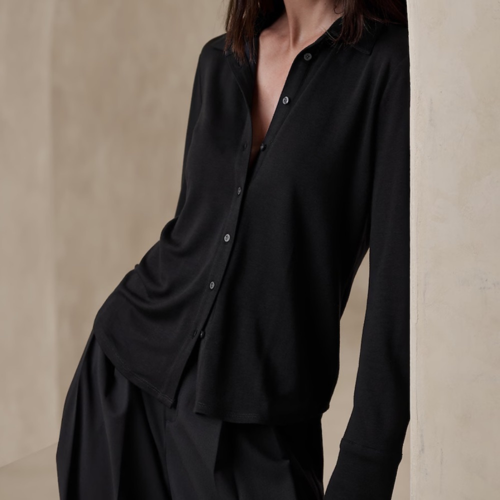 Banana Republic Essential Long-Sleeve Polo – Black, NWT